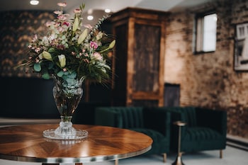 the chandler hotel