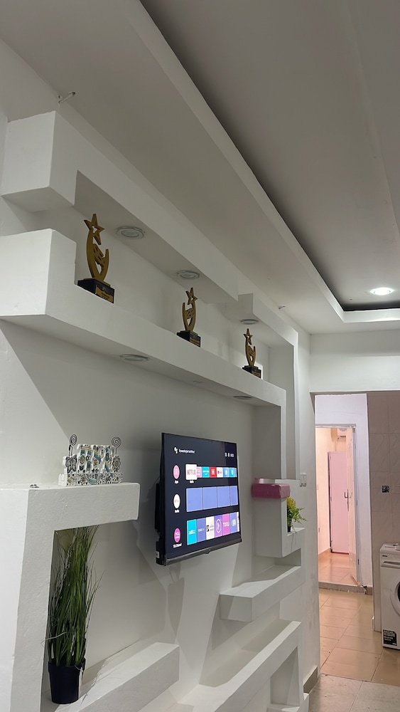 paris homestay