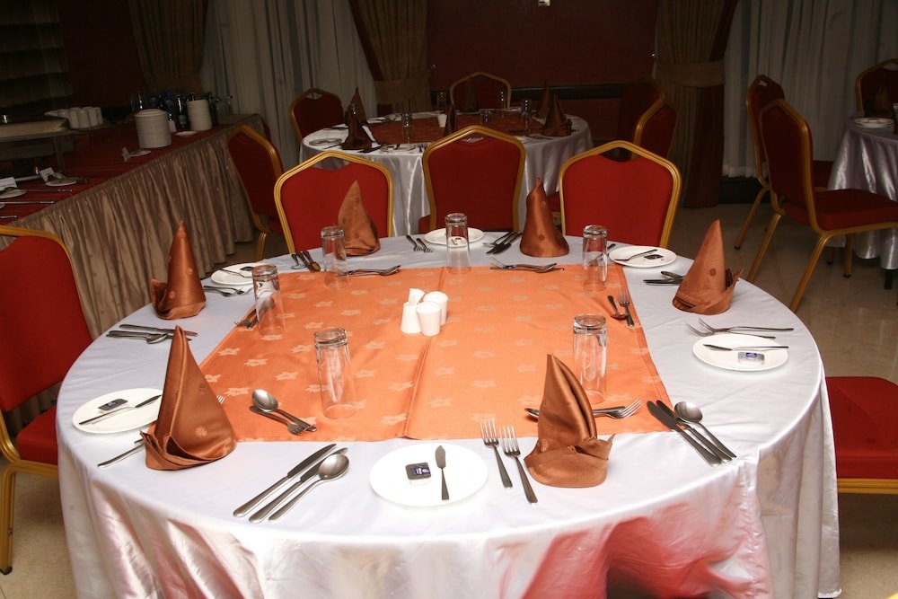 Summerdale Inn,Nairobi West>>Nairobi,4 star