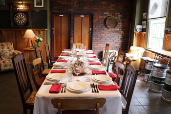 exchange hotel beaconsfield