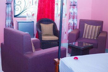 latonna safari hotel