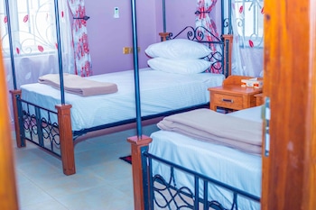 latonna safari hotel