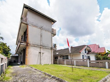 spot on 91598 oklahoma homestay syariah