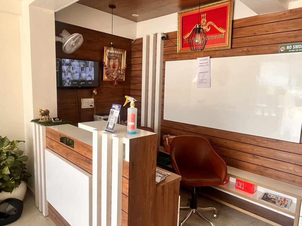 maharaja palace near medanta gurgaon