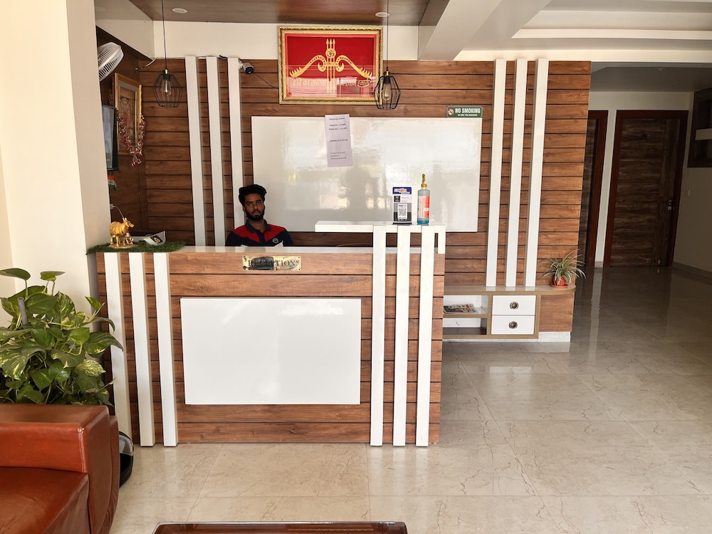 maharaja palace near medanta gurgaon