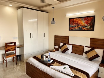 maharaja palace near medanta gurgaon