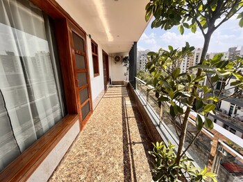 maharaja palace near medanta gurgaon