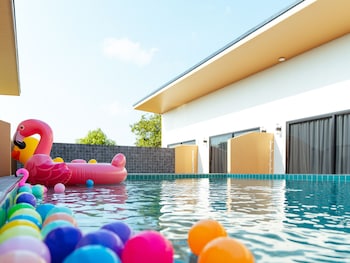 fresh resort pattaya