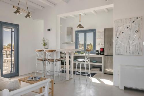 paros