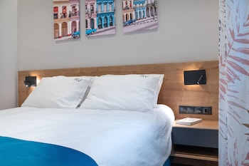 exarchia house project