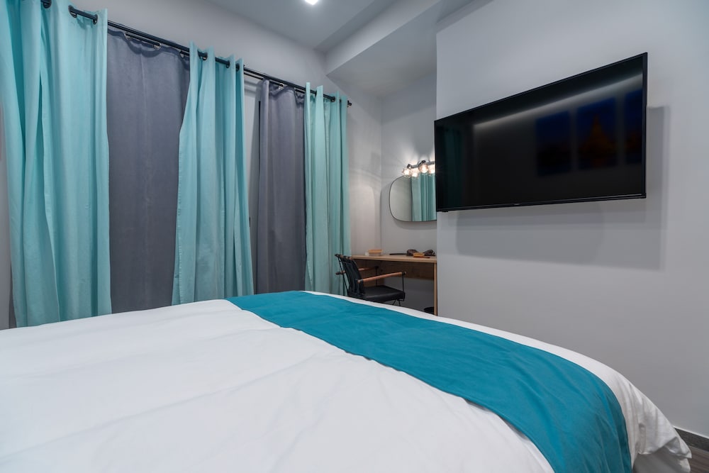 exarchia house project