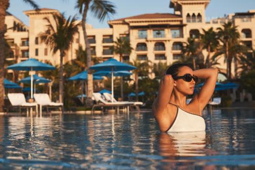 four seasons resort dubai at jumeirah beach