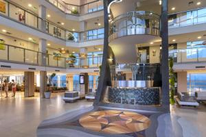 serhs experience suites