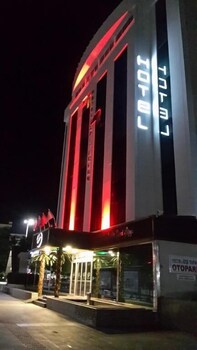 hotel izgi turhan