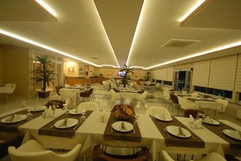hotel izgi turhan