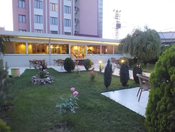 hotel izgi turhan