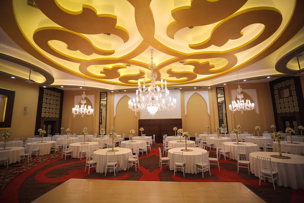 kronos hotel