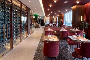 courtyard by marriott montreal laval