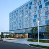 courtyard by marriott montreal laval