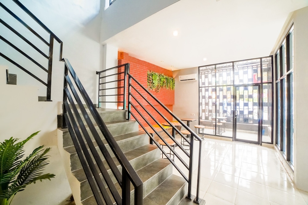 oyo 90874 millenium inn 2