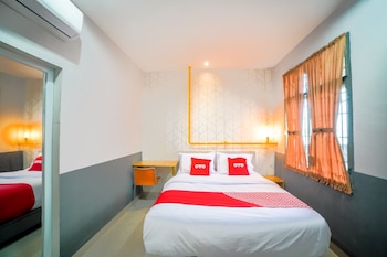 oyo 90874 millenium inn 2