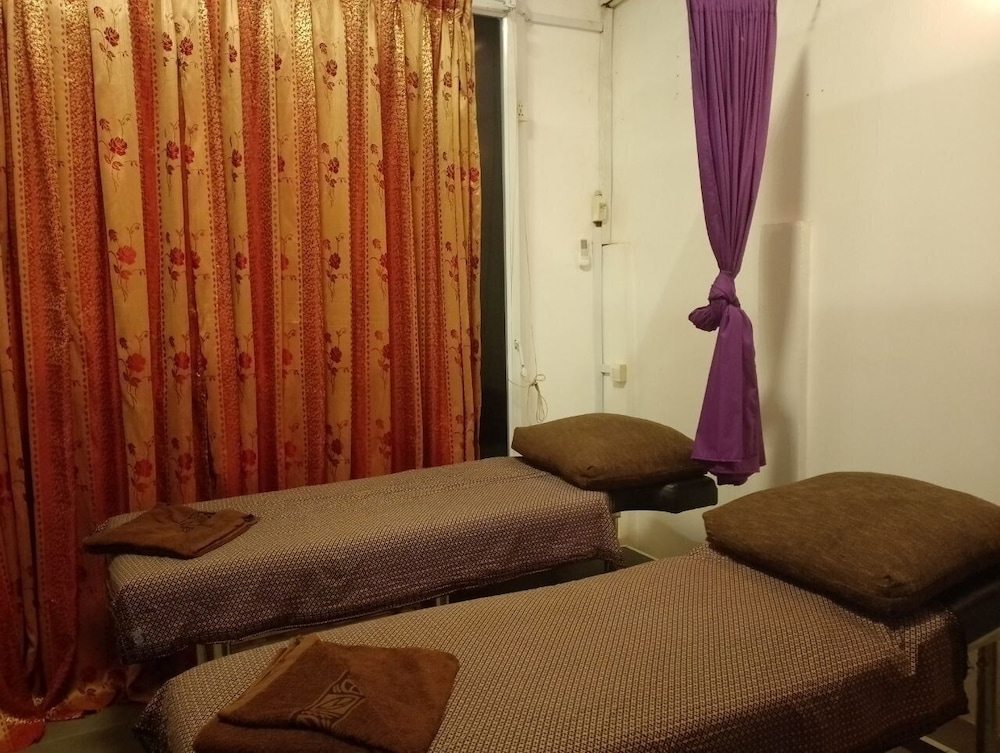 shalima guest house
