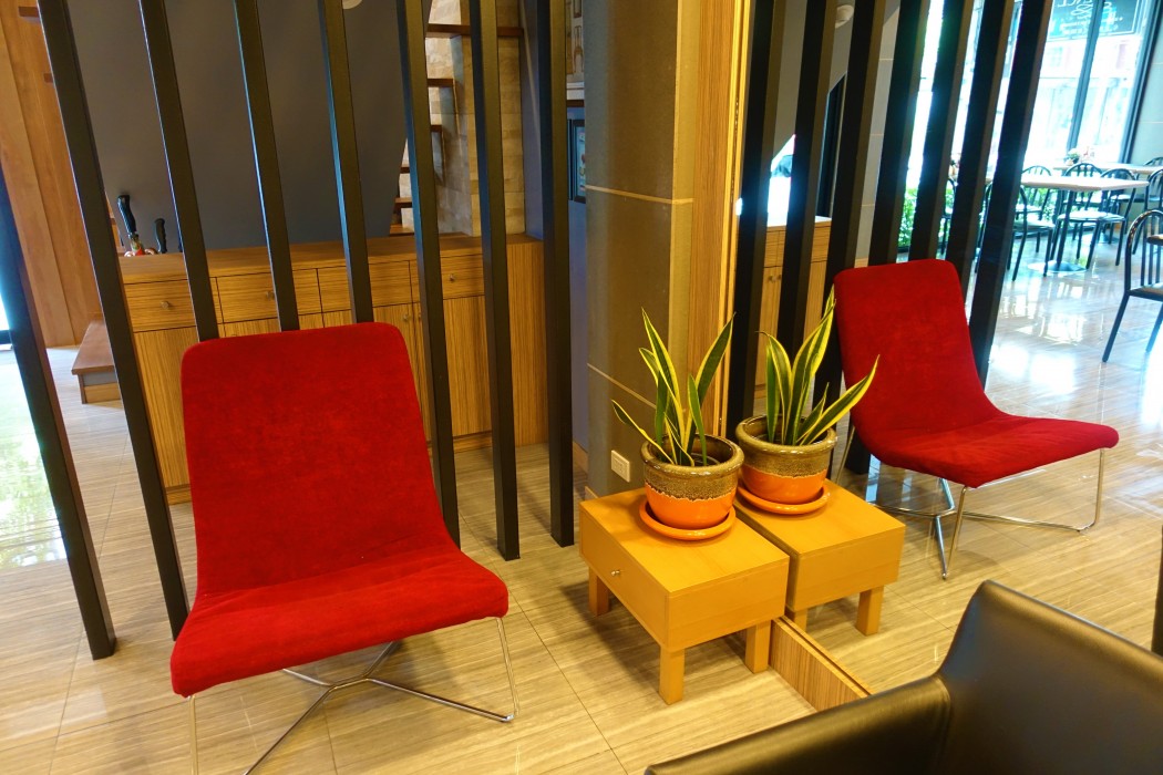 g boutique surawong bangkok