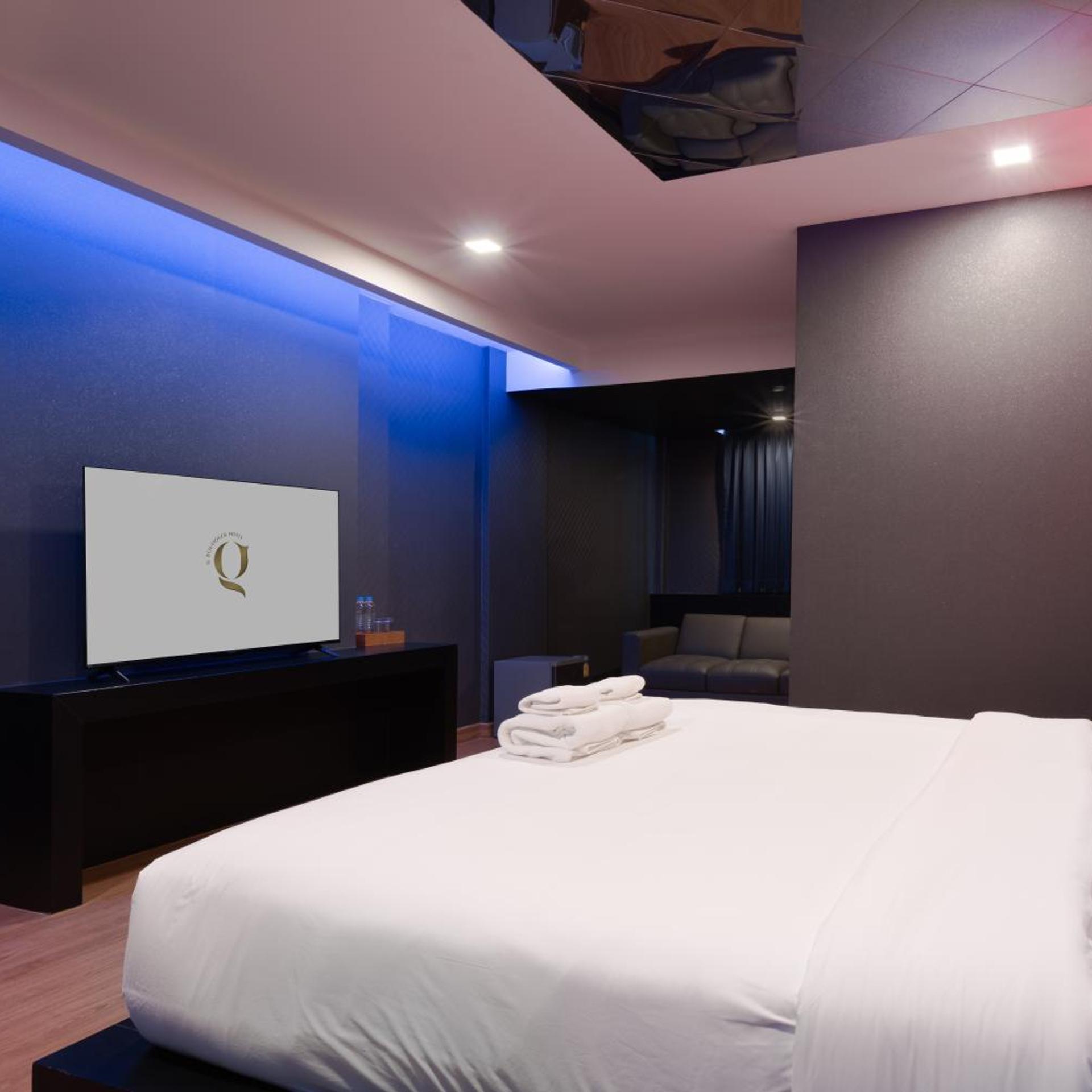 g boutique surawong bangkok