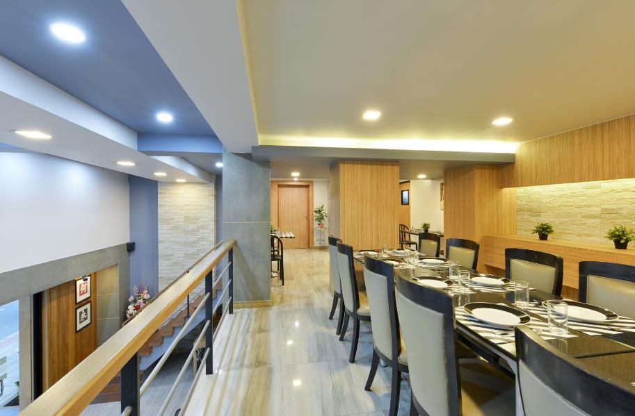 g boutique surawong bangkok