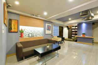 g boutique surawong bangkok