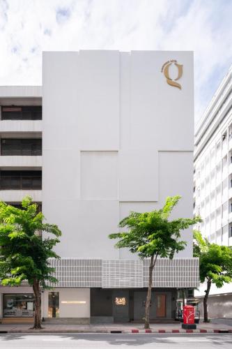 g boutique surawong bangkok