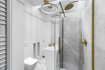 margi ariela apartment