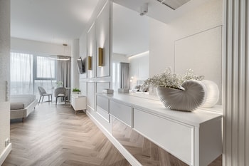 margi ariela apartment