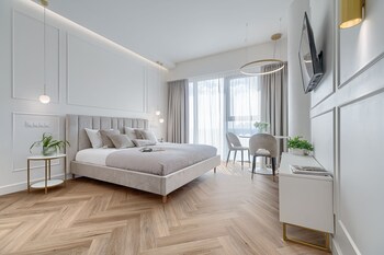 margi ariela apartment