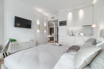 margi ariela apartment