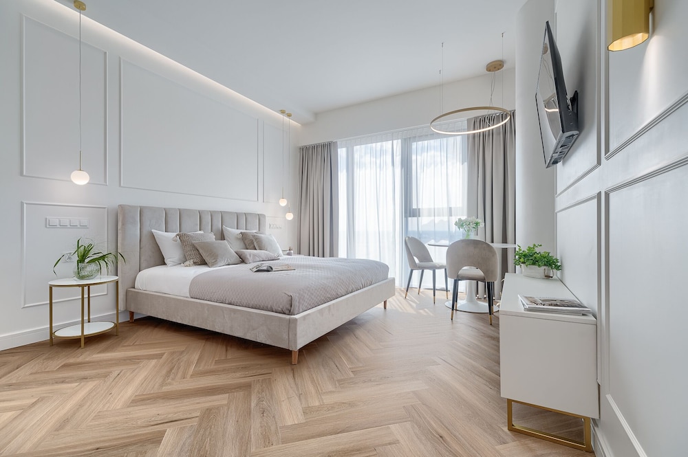 margi ariela apartment