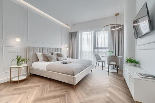 margi ariela apartment