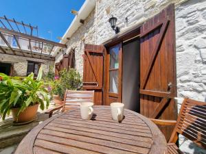 poseidons pool paradise