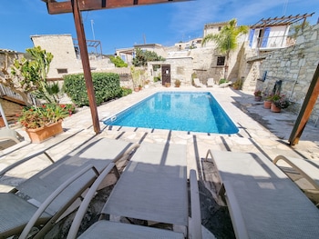 poseidons pool paradise