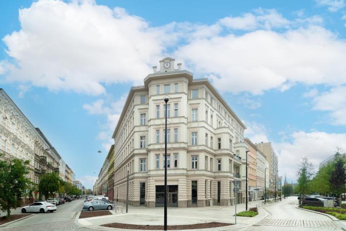 margi maya apartments