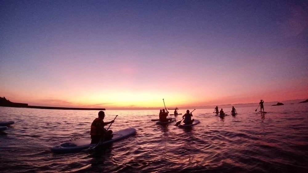 happienss sea surfing bandb