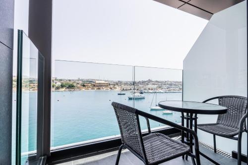 the londoner hotel sliema
