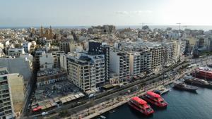 the londoner hotel sliema