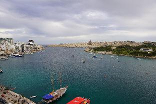 the londoner hotel sliema