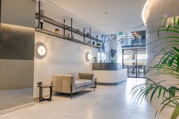 the londoner hotel sliema