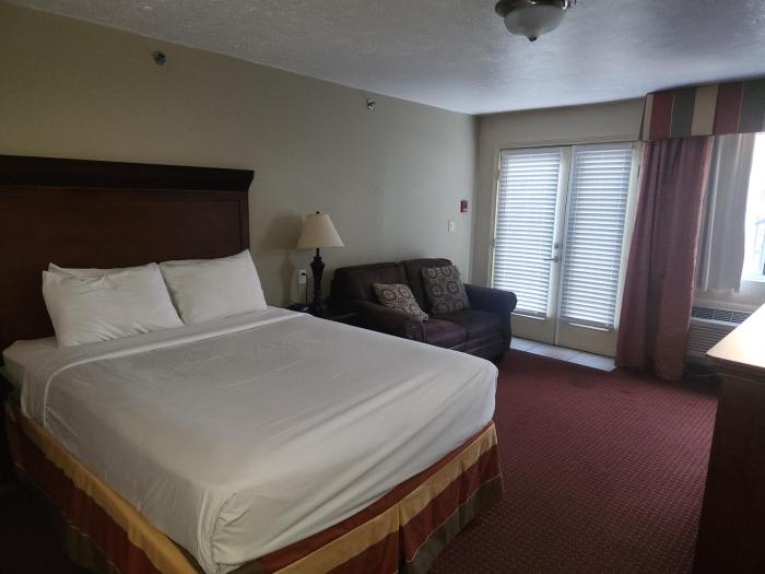 the boardwalk inn