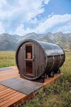 Tammah Jackson Hole,United States Of America>>Wilson,3 star