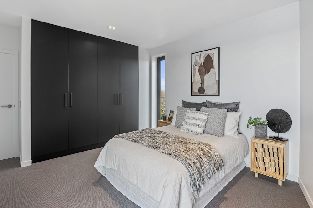 clearwater quays apartments