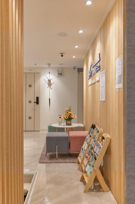 snowflower guesthouse