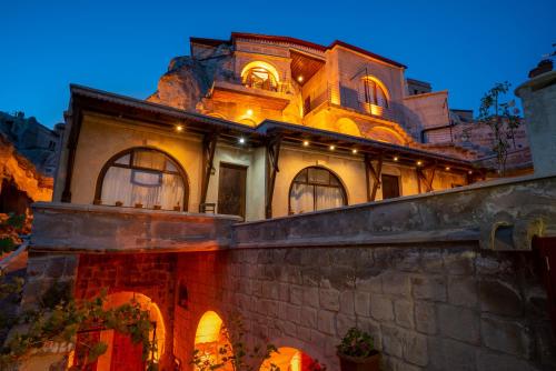 cappadocia inans cave and swimming pool hot